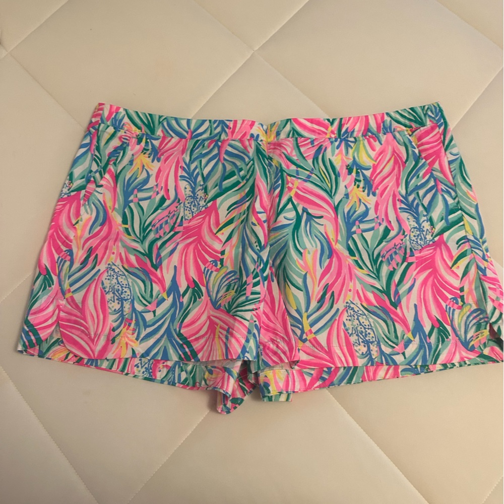 Lily Pulitzer Pull on Shorts